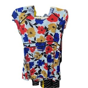 Motherhood Maternity floral top size‎ Medium